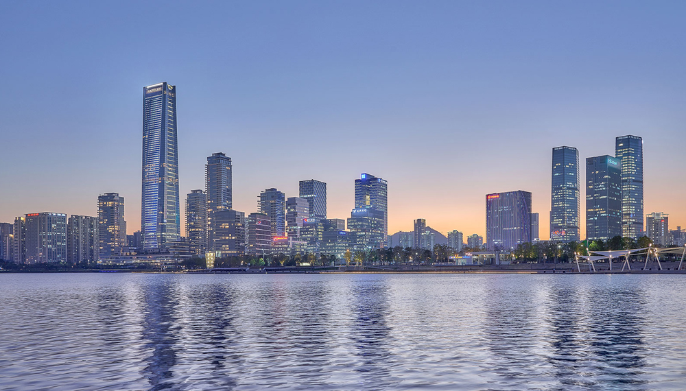 鵬瑞地產(chǎn)深圳灣壹號廣場萊佛士酒店